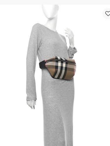 Nwt burberry medium - nwt,